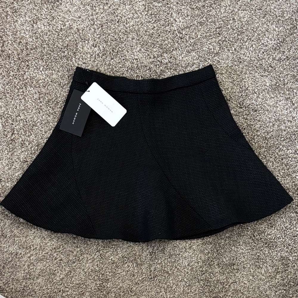 Black Tweed Mini Skirt Size S NWT